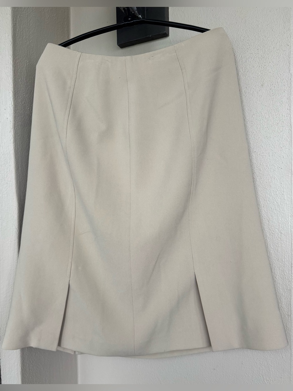 Liz Claiborne Solid Beige Skirt A-Line At/Above The Knee Lined Twill Pleats 10